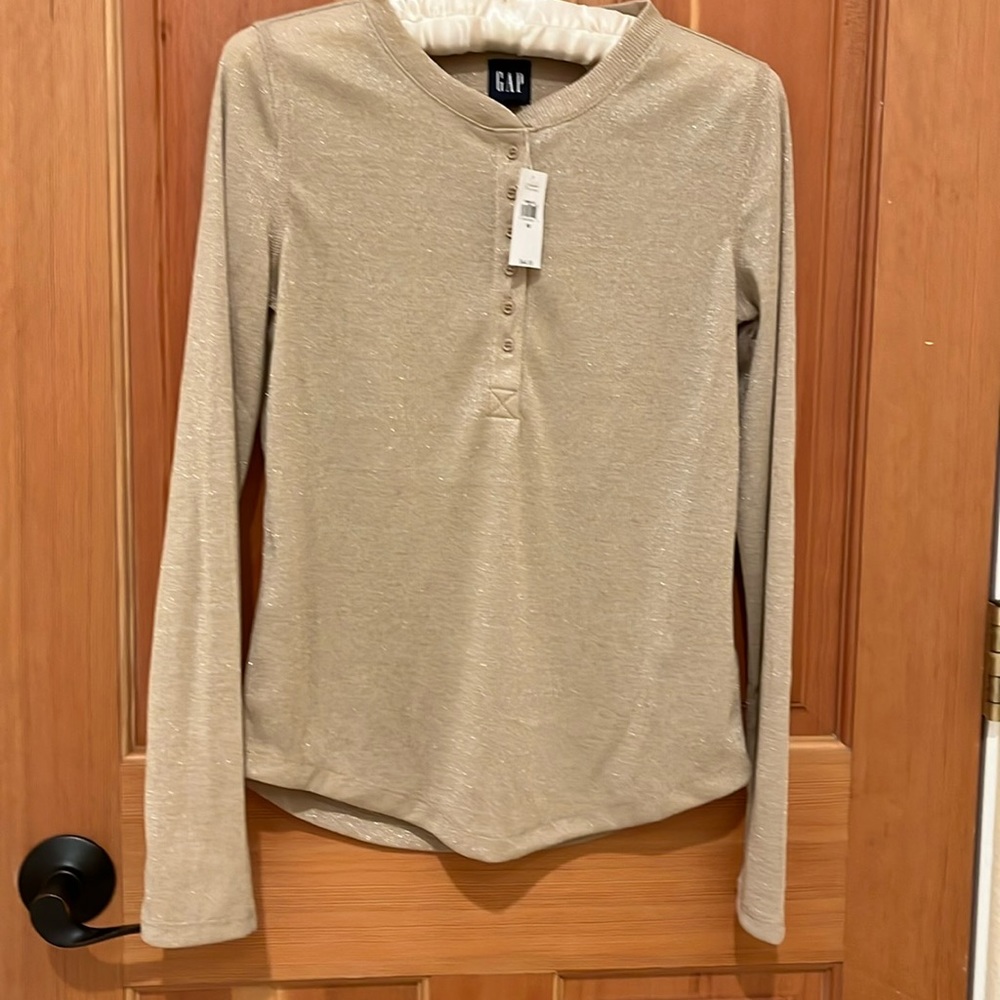 Gap Women’s Henley